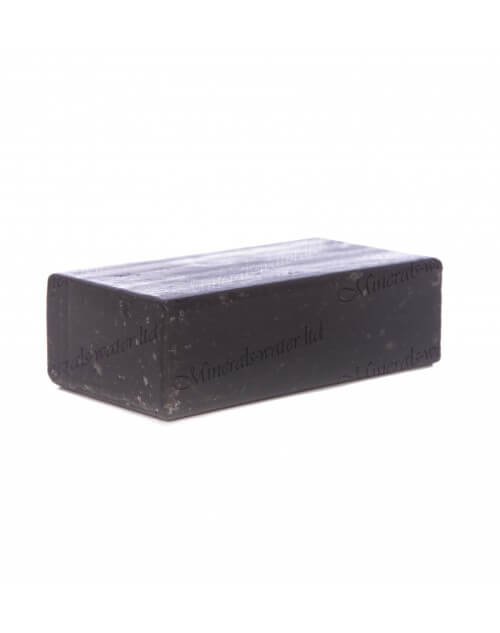Dode zee zout modder zeep, 1 blok van 90 gram

Zonder conserveringsmiddelen en synthetische toevoegingen. Heilzaam voor ieder huidtype en voor de &nbsp;huid met psoriasis, acne en seborrisch eczeem.